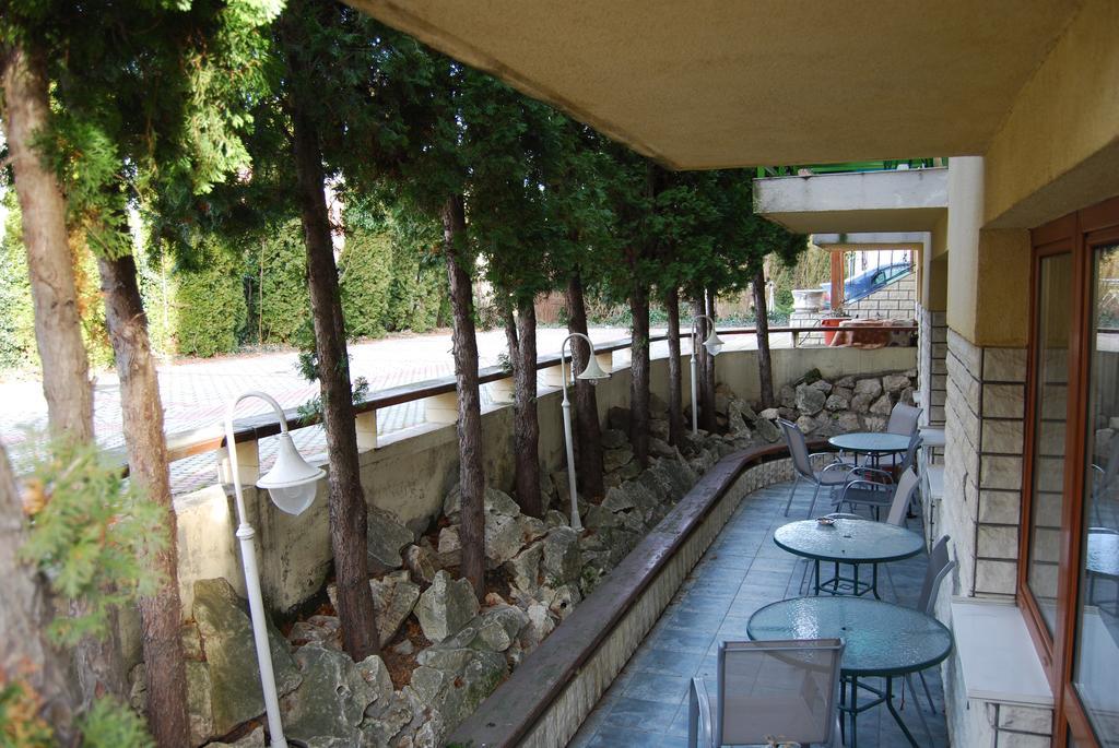 Hotel Paar Szieszta Gyor Exterior photo