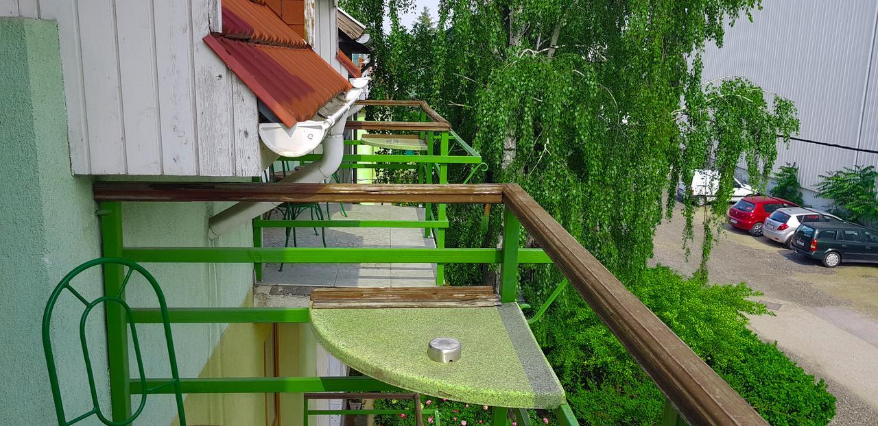Hotel Paar Szieszta Gyor Exterior photo
